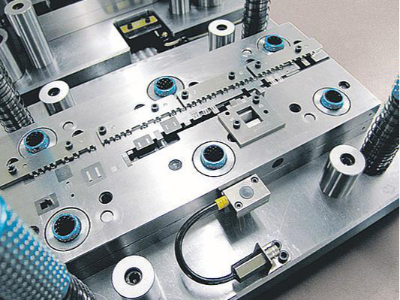 制作五金沖壓連續(xù)模時(shí)要注意的細(xì)節(jié) 制作五金沖壓連續(xù)模時(shí)要注意的細(xì)節(jié)