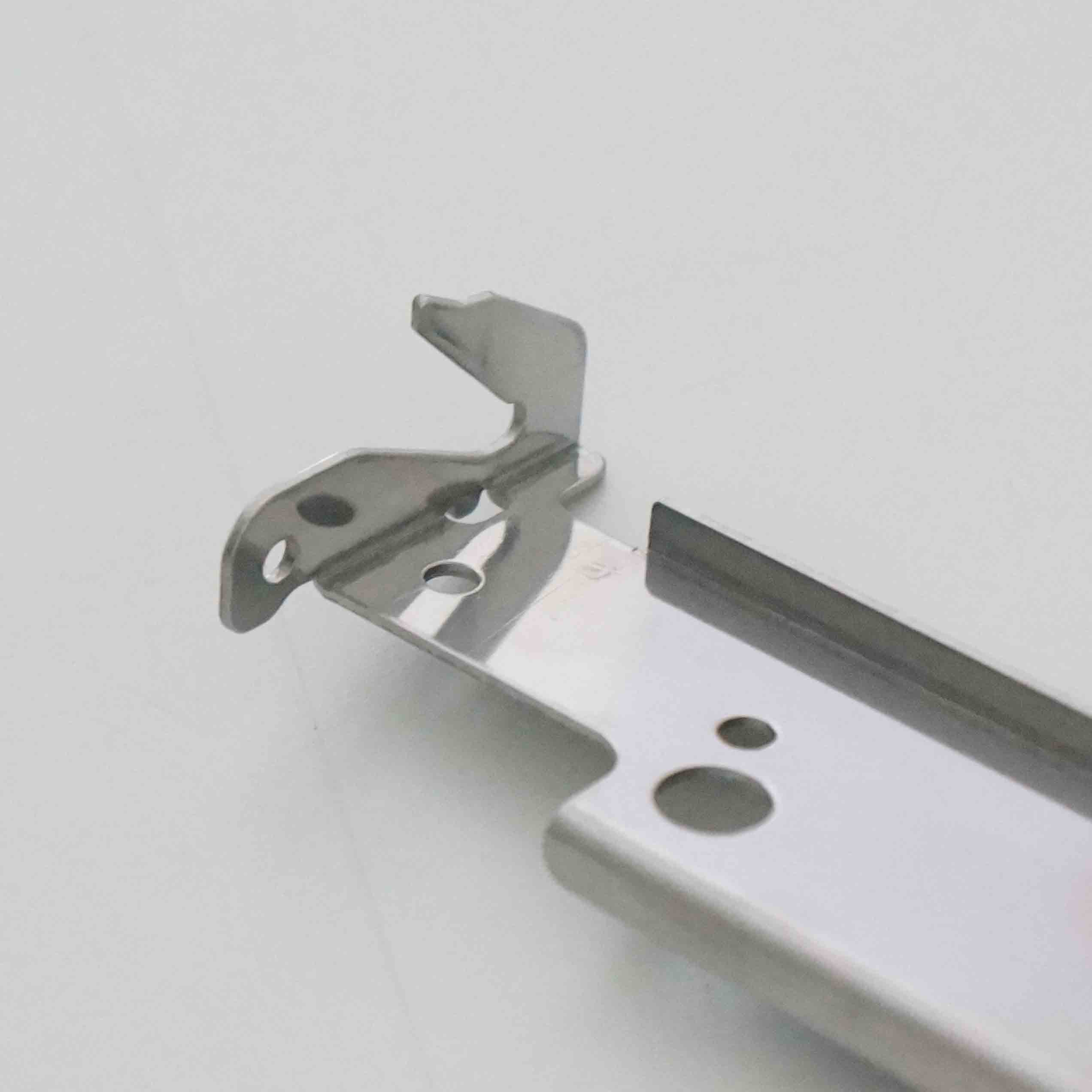 不銹鋼五金沖壓頭部細(xì)節(jié)