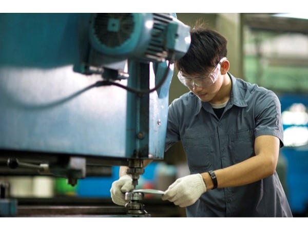 龍華沖壓加工廠，五金沖壓工序詳細圖解(2)[誠瑞豐]